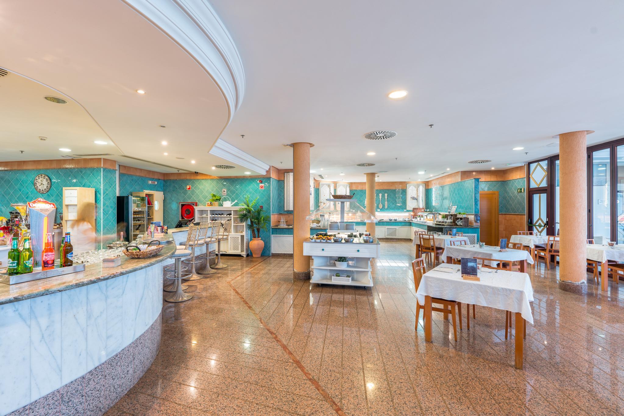 Hotel Esmeralda Maris By Livvo Коста Калма Экстерьер фото